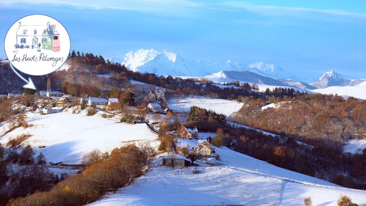 Les Hauts Paturages Bed & Breakfast Ossun-ez-Angles Exterior photo